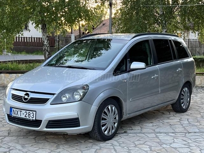 OPEL ZAFIRA B 1.9 DTI Cosmo