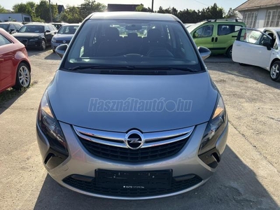 OPEL ZAFIRA TOURER 1.4 T Edition SZERVIZKÖNYVES