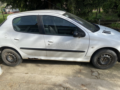 PEUGEOT 206 1.4 HDi Presence