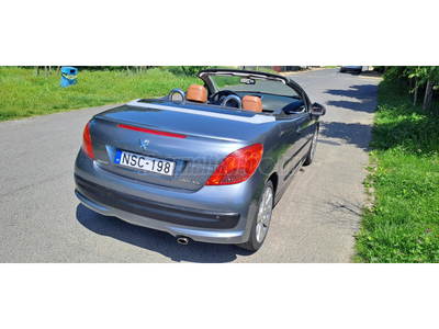 PEUGEOT 207 CC 1.6 VTi