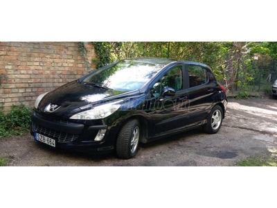 PEUGEOT 308 1.4 VTi Premium