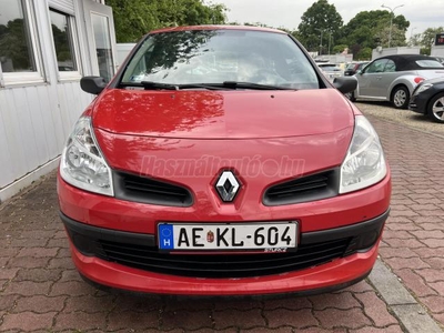 RENAULT CLIO 1.2 16V Authentique Plus