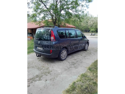 RENAULT GRAND ESPACE 2.2 dCi Expression
