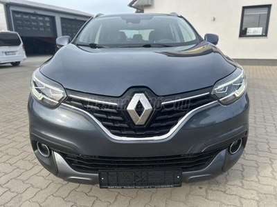 RENAULT KADJAR 1.5 Blue dCi Limited FULL-EXTRA-LED-PANORÁMA-NAGYNAVI-SÁVTARTÓ-GARANTÁLT KM