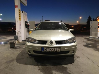 RENAULT LAGUNA 2.0 Expression (Automata)