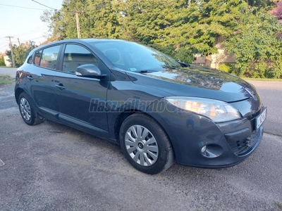 RENAULT MEGANE 1.5 dCi Dynamique