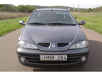 RENAULT MEGANE Classic 1.4 16V RN Cool JÉGHIDEG KLÍMA GYÁRI ÁLLAPOT