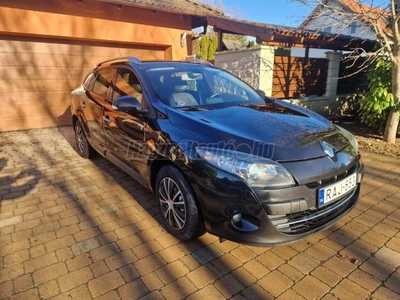 RENAULT MEGANE Grandtour 1.4 TCe Privilege EURO5 Xenon. NAVI!