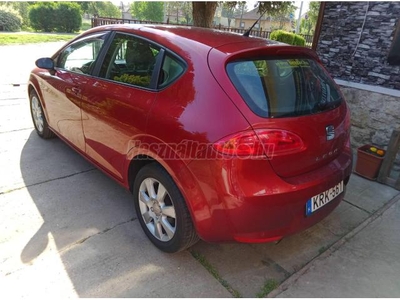 SEAT LEON 1.6 MPI Reference