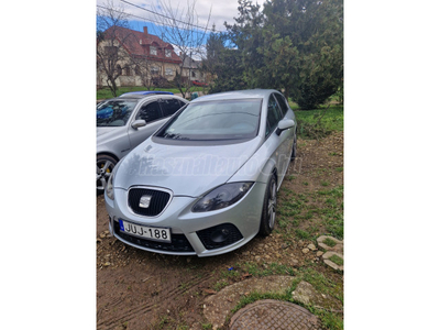 SEAT LEON 2.0 PD TDI Stylance