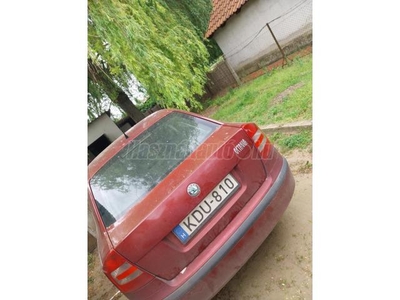 SKODA OCTAVIA 1.4 Gift