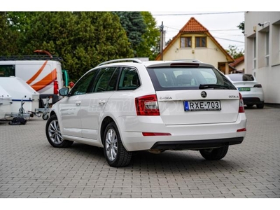 SKODA OCTAVIA Combi 2.0 CR TDI Ambition