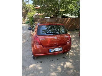 SUZUKI SWIFT 1.3 GLX