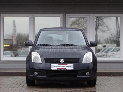 SUZUKI SWIFT 1.3 GLX CD AC KLÍMA-ALUFELNI-5'AJTÓS-ROZSDAMENTES-142eKM