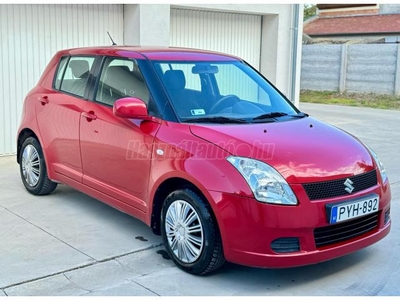 SUZUKI SWIFT 1.3 GLX Végig szervizkönyv