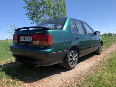 SUZUKI SWIFT Sedan 1.3 GLX