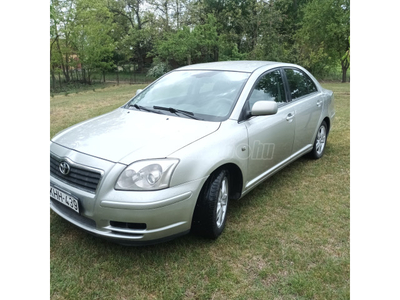 TOYOTA AVENSIS 2.0 D-4D Linea Sol