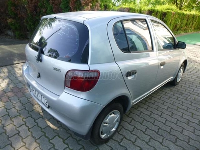 TOYOTA YARIS 1.0