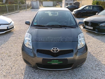 TOYOTA YARIS 1.0