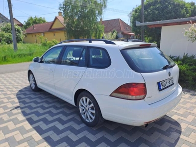 VOLKSWAGEN GOLF VI 1.6 CR TDI Perfekt