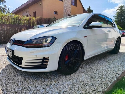 VOLKSWAGEN GOLF VII 2.0 TSI BMT GTI 1Tulaj-168ekm-Szkönyv-Navi-BiXenonLed-Performance