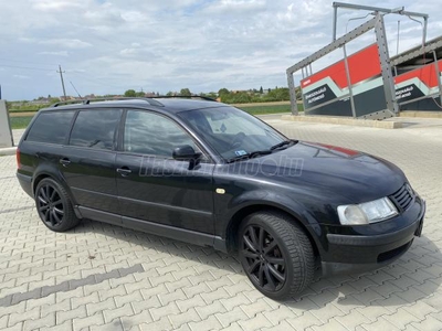 VOLKSWAGEN PASSAT V 1.9 TDI