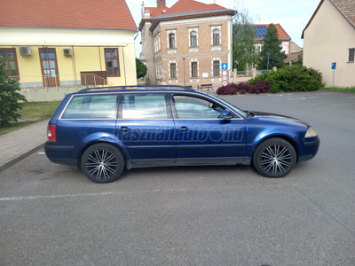 VOLKSWAGEN PASSAT V Variant 1.9 PD TDI Comfortline