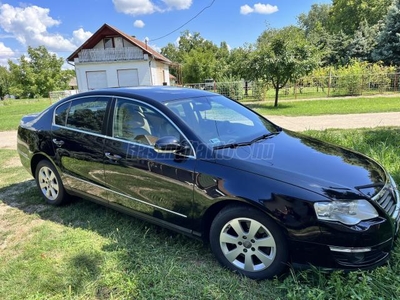 VOLKSWAGEN PASSAT Variant 2.0 PD TDI Highline DSG