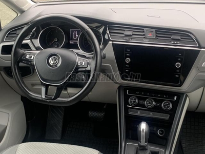 VOLKSWAGEN TOURAN 1.6 TDI BMT SCR Comfortline DSG Mo-i.Szkönyv.1 Tulaj ÁFÁ-s