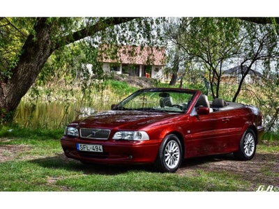 VOLVO C70 2.4 T Cabriolet (Automata)