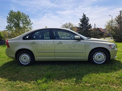 VOLVO S40 1.6 Momentum