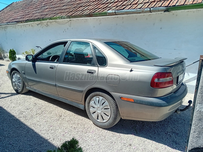 VOLVO S40 1.9 D Classic (Limited)