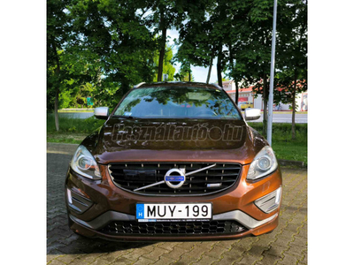 VOLVO XC60 2.4 D [D5] R-Design Summum Geartronic