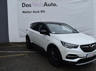 Opel Grandland X 1.2 T Design Line