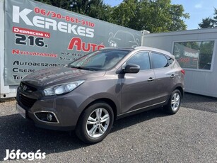 Hyundai IX 35 ix35 1.6 GDi Premium Digit Klíma...