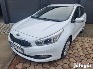 KIA CEE'D SW 1.4 CRDI LX Magyarországi. Szerviz...