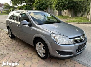 Opel Astra H Caravan 1.6 Enjoy Klíma-Friss Műszaki