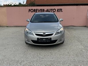 Opel Astra J 1.4 Sport Foglalózva