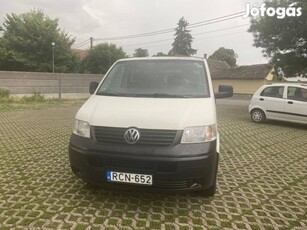 Volkswagen Transporter T5 2.5 TDI Caravelle Com...