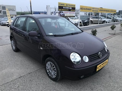 VOLKSWAGEN POLO 1.4 75 16V Comfortline 1.4FSi Megkímélt!Szervízkönyv!