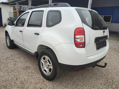 DACIA DUSTER 1.5 dCi Ambiance 4x4 Magyarországon vásárolt. vonóhorog. összkerékhajtás