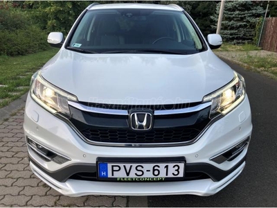 HONDA CR-V 2.0 LIFE SE 4WD NAVI 6MT Összkerék Bőr Xenon Mo-i első tulajdonos Garantált km