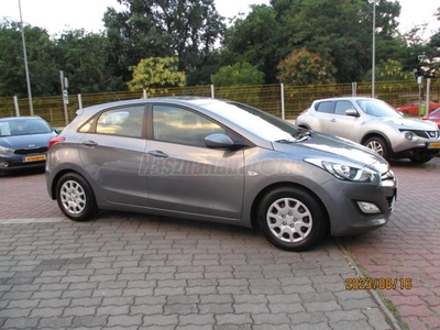 HYUNDAI I30 1.4i Comfort Frissen szervizelve!-6-sebességes!