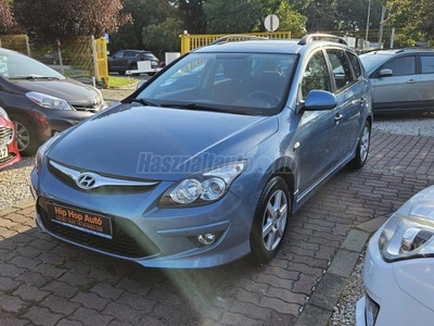 HYUNDAI I30 i30u 1.6 DOHC Style (Automata) napfénytető