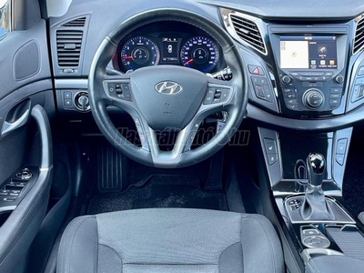 HYUNDAI I40 2.0 GDI Comfort (Automata) / Akár 1 Év EXTRA Garancia/ 2. Tulaj!/ Ülésfűtés/ Navigáció