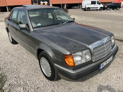 MERCEDES-BENZ 300 D Turbo (Automata) W124 KLÍMA NAPFÉNYTETŐ KÖNYÖKTÁMASZ