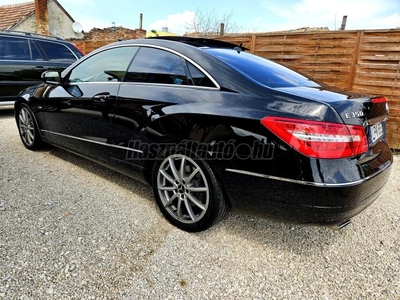 MERCEDES-BENZ E 350 CDI BlueEFFICIENCY Avantgarde (Automata) CoupeNem Külföldről Behozott Autó pappas-nál szervizelt 8-db gyári kerék 3-zónás