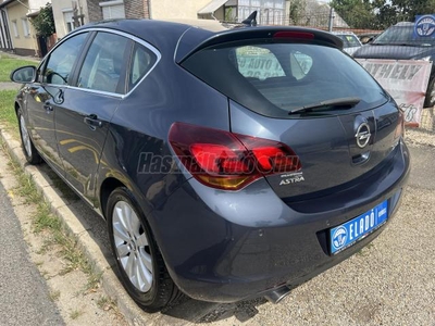 OPEL ASTRA 1.6 T Sport AZONNAL VIHETŐ! XENON! NAVI! TÉLI-NYÁRI GUMI! VEZETETT SZERVIZKÖNYV!