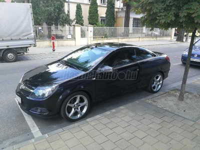 OPEL ASTRA H TT 2.0 Enjoy