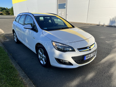 OPEL ASTRA J Sports Tourer 1.7 CDTI Active Magyarországi! Friss szerviz!